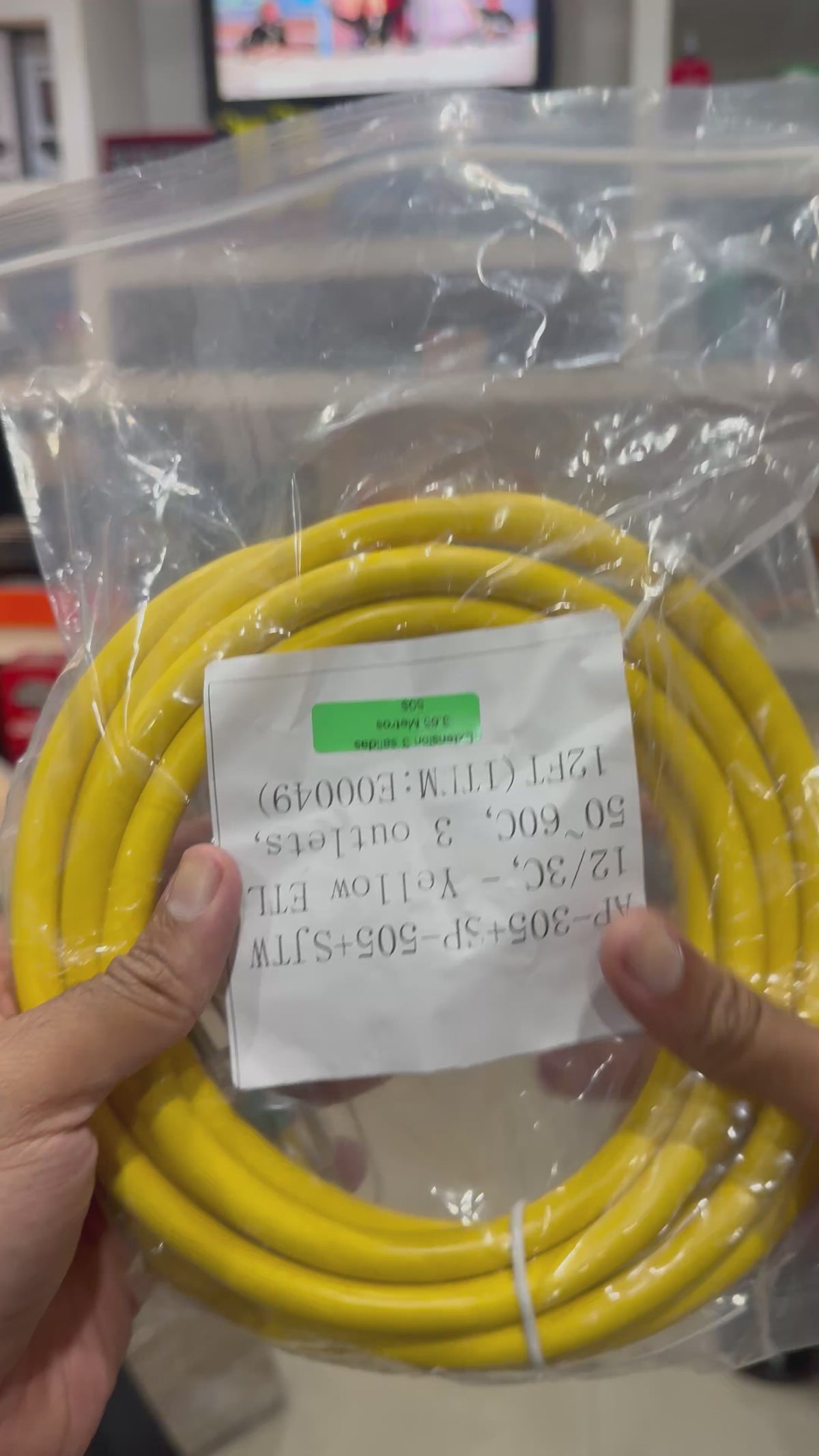 Cable De Extensión Waterproof 3.65m , 3 Salidas