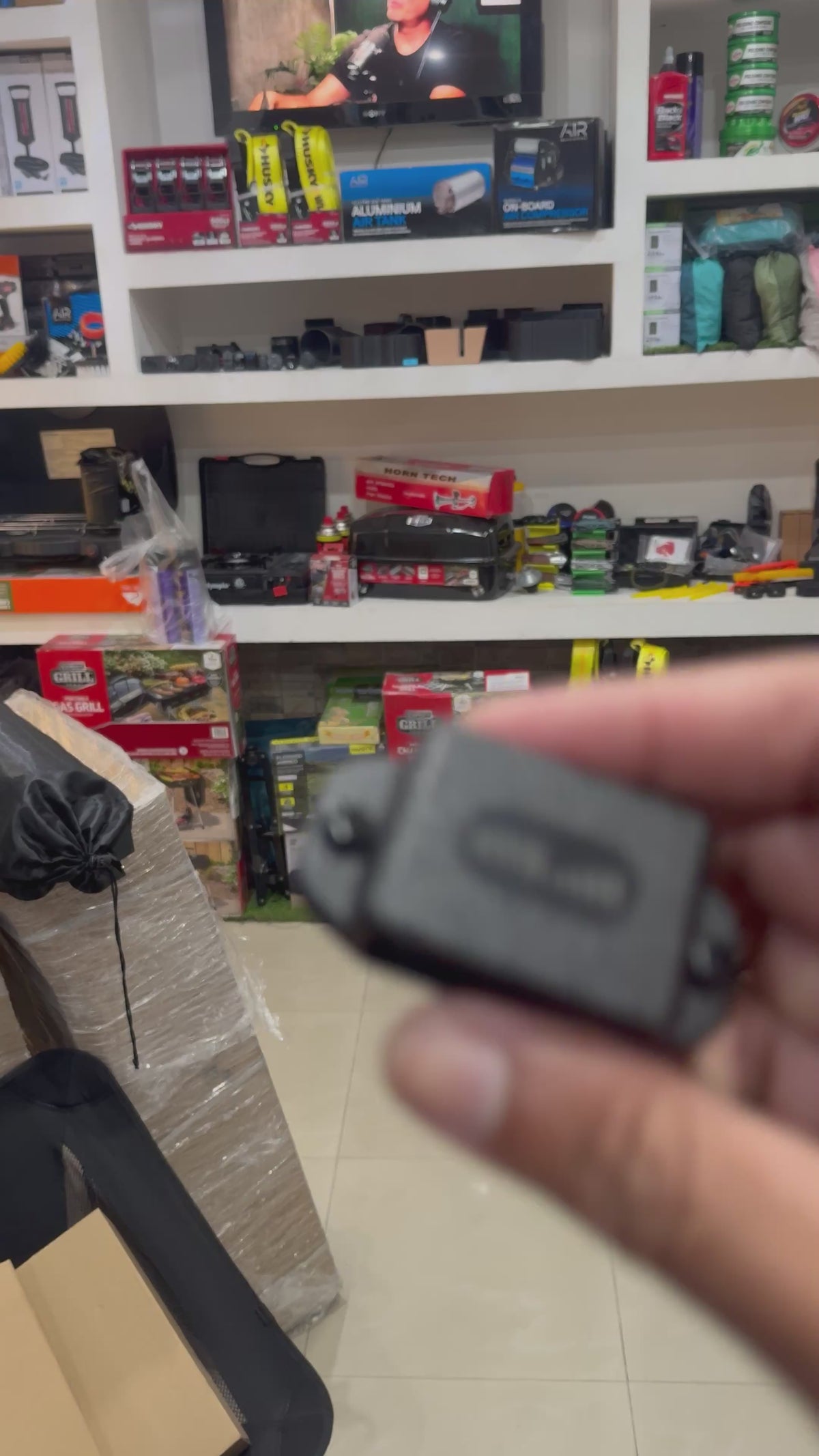 Soporte de radio de un solo lado
